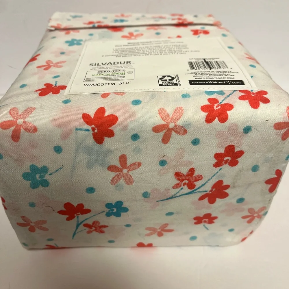 Your Zone Floral Soft Cotton Sheet‎ Set - Full, White and Red